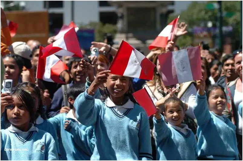 ¡Descubre la Política Económica Actual del Perú!