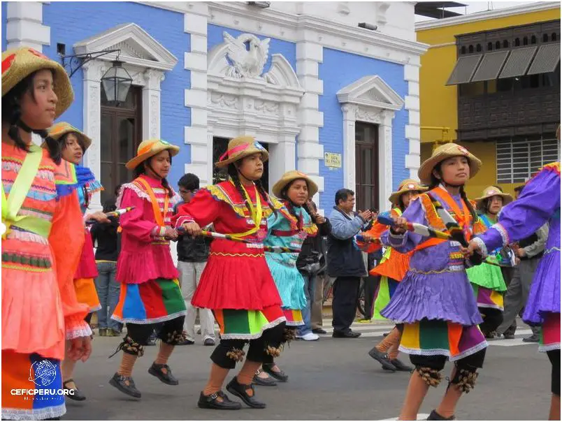 Descubre La Vestimenta Tipica De Peru