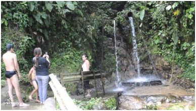 ¡Descubre las Montañas Arcoiris de Perú en Wikipedia!