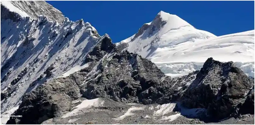 ¡Descubren el Volcan Mas Alto Del Peru!