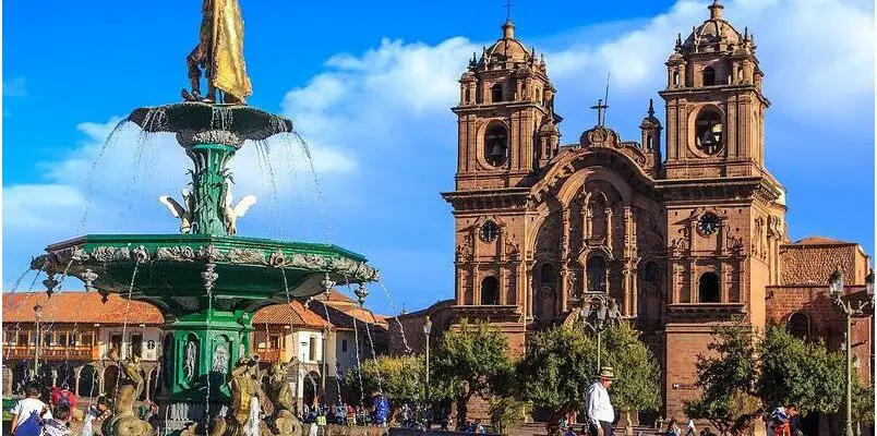 Descubre la Bandera De Armas Del Peru