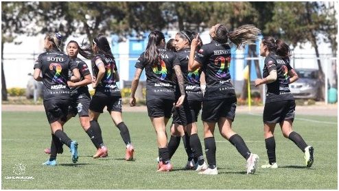 Peruanas ganan el Final de Futbol Femenino!