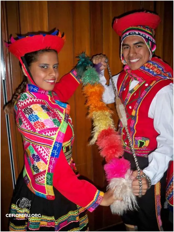 Danzas De Las Tres Regiones Del Peru: ¡Descúbrelas!
