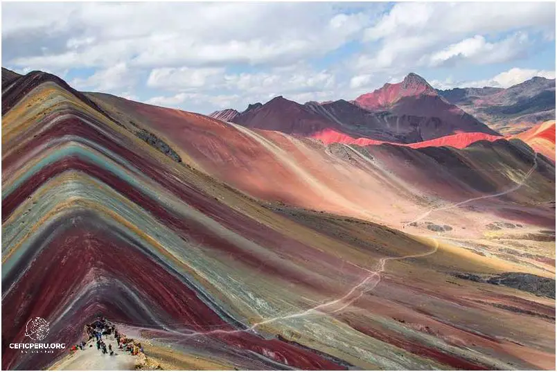 ¡Descubre la Montaña De Los 7 Colores Peru!