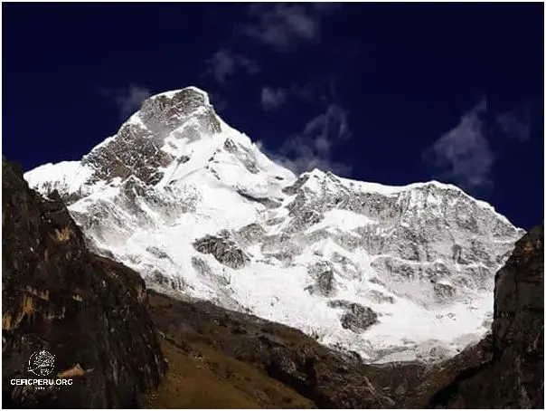 Descubre la Hora Exacta de Lima, Perú!