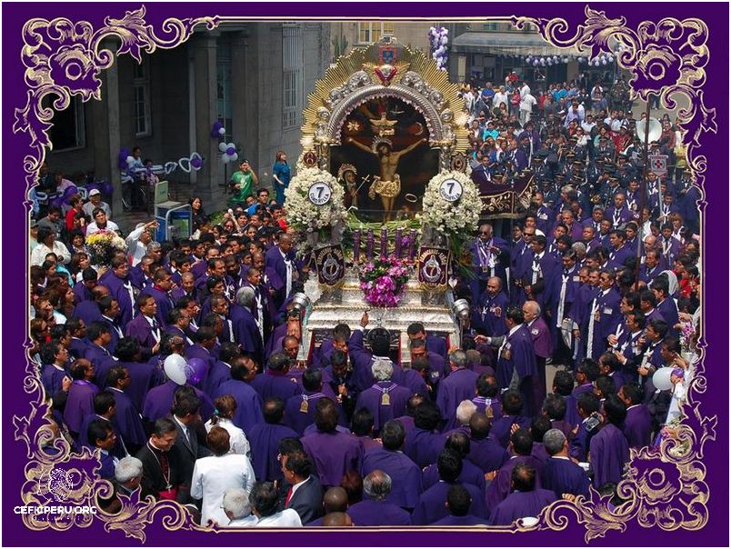 Celebran el 'Día de la Virgen del Carmen' en Perú